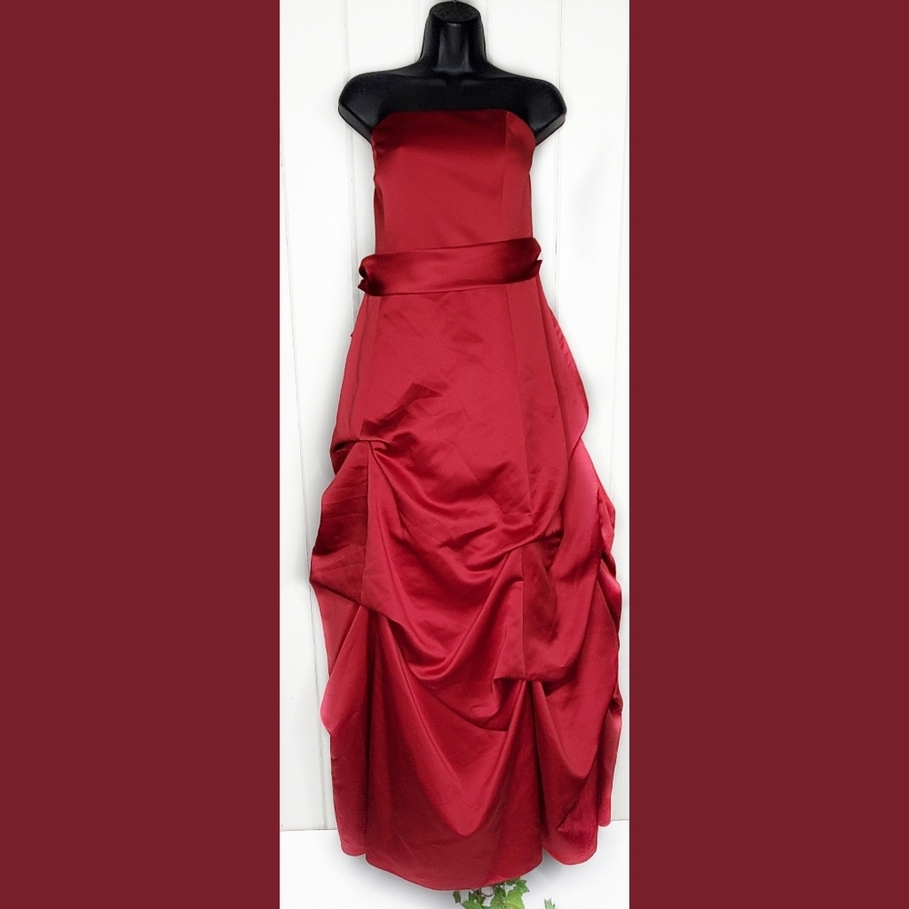 David's Bridal Evening Gown 14 NWT